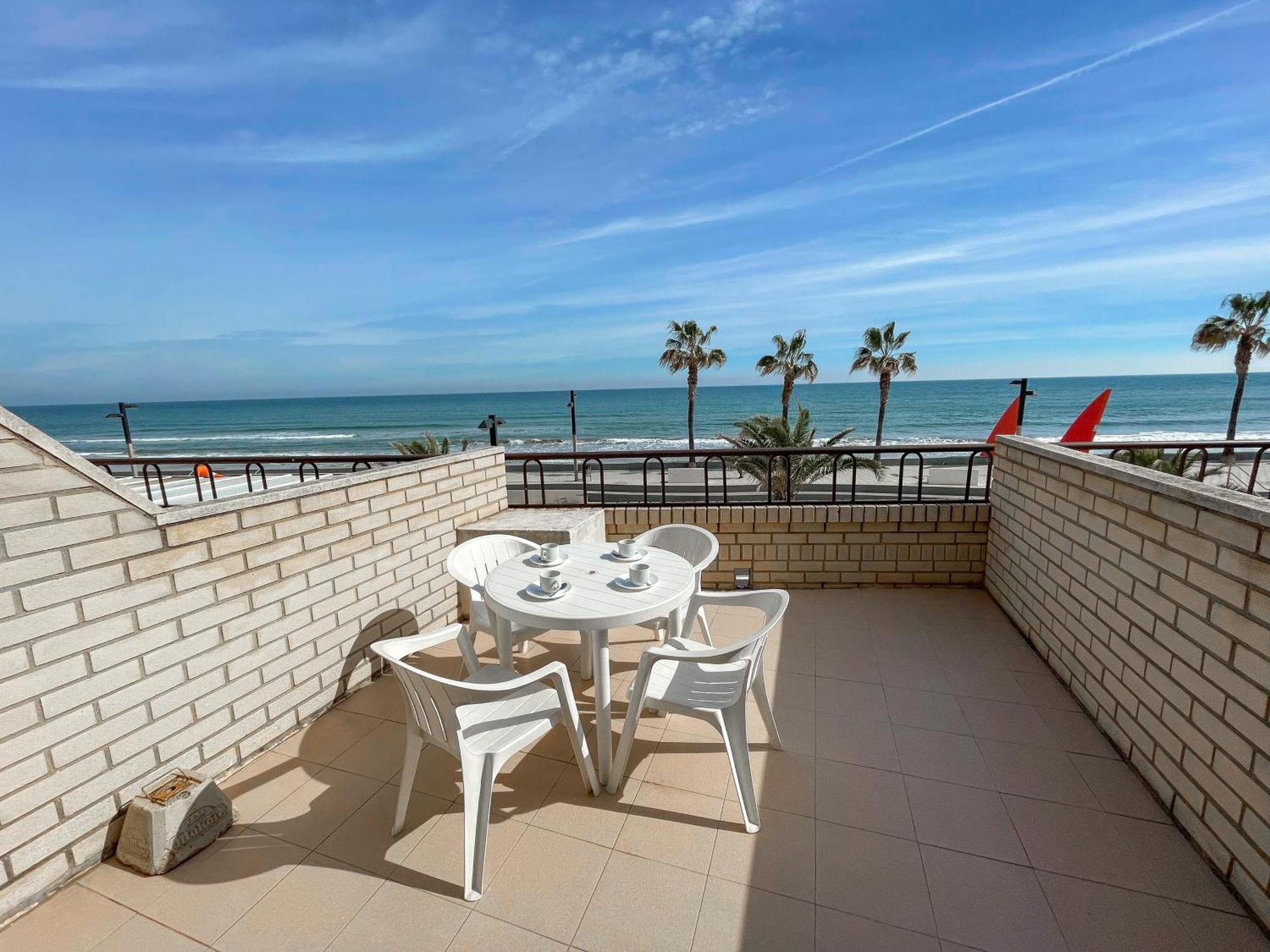 Apartamentos Oropesa Primera Linea 3000 โอโรเปซาเดลมาร์ ภายนอก รูปภาพ